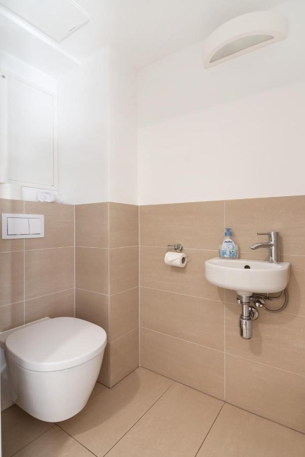 Immersed Into Vienna'S City Life And Yet A Retreat, Minimum 30 Nights Eksteriør billede